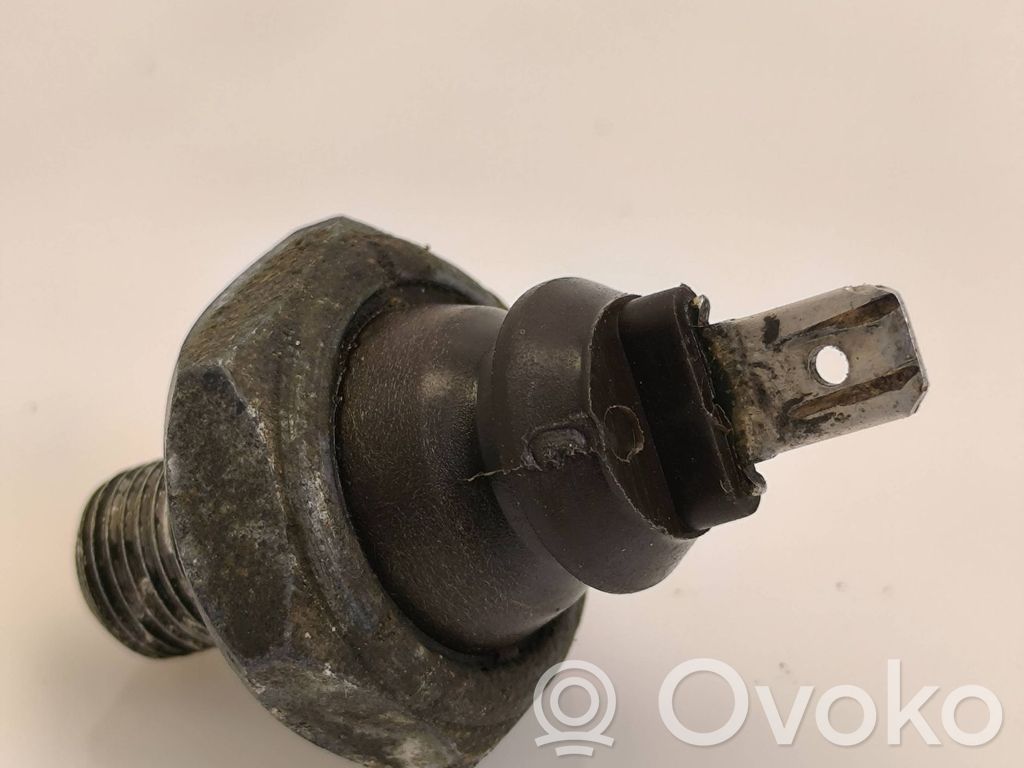 Volkswagen Transporter - Caravelle T4 Kühlmitteltemperatur Sensor Fühler Geber 