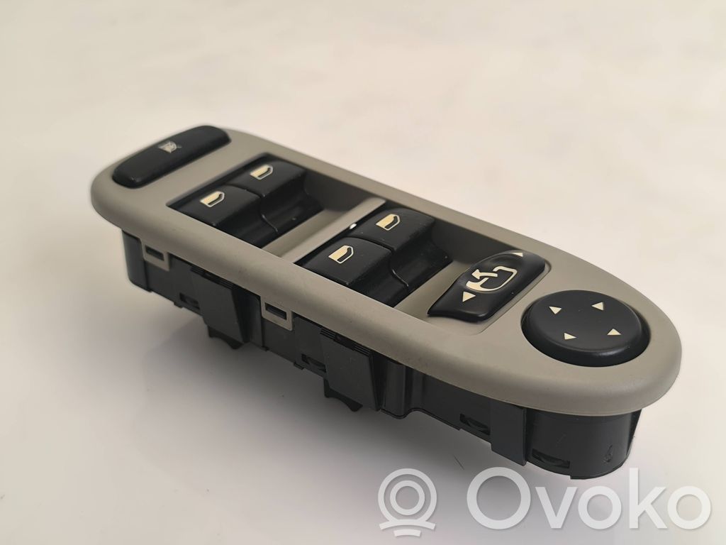 Citroen C5 Electric window control switch 