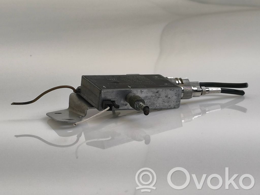 Audi A8 S8 D2 4D Antenna control unit 