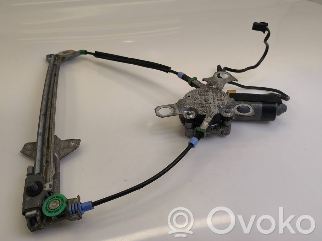 Audi A8 S8 D2 4D Alzacristalli della portiera anteriore con motorino 