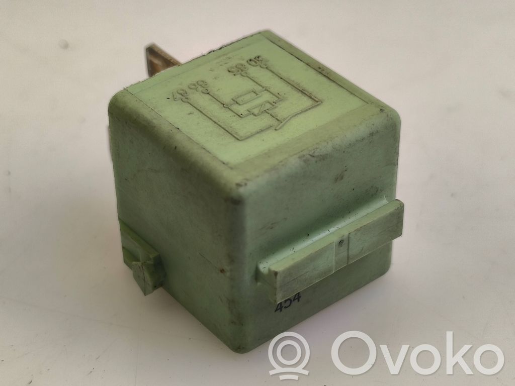 BMW 5 E39 Other relay 