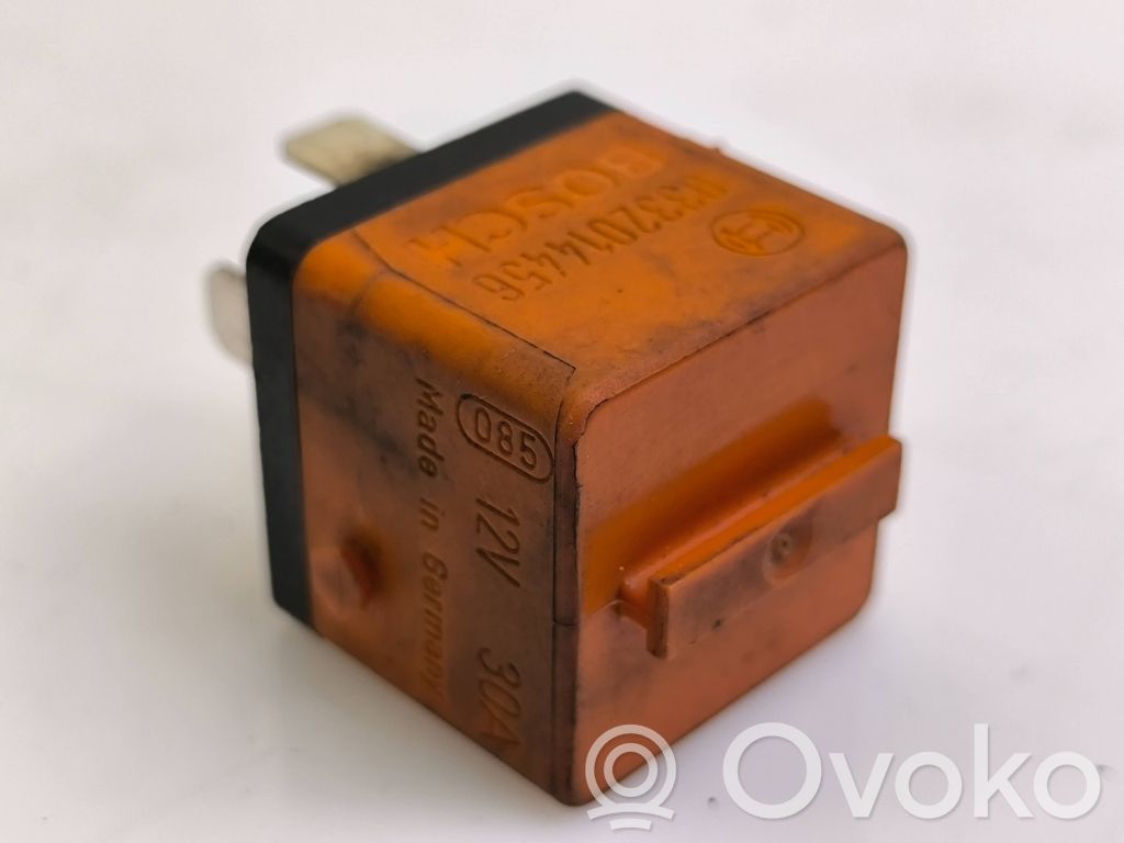 Kita rėlė   0332014456,1378236,263P1,085,1230A,8587,8630