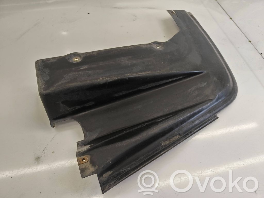Audi A8 S8 D2 4D Placa protectora/protector antisalpicaduras motor 