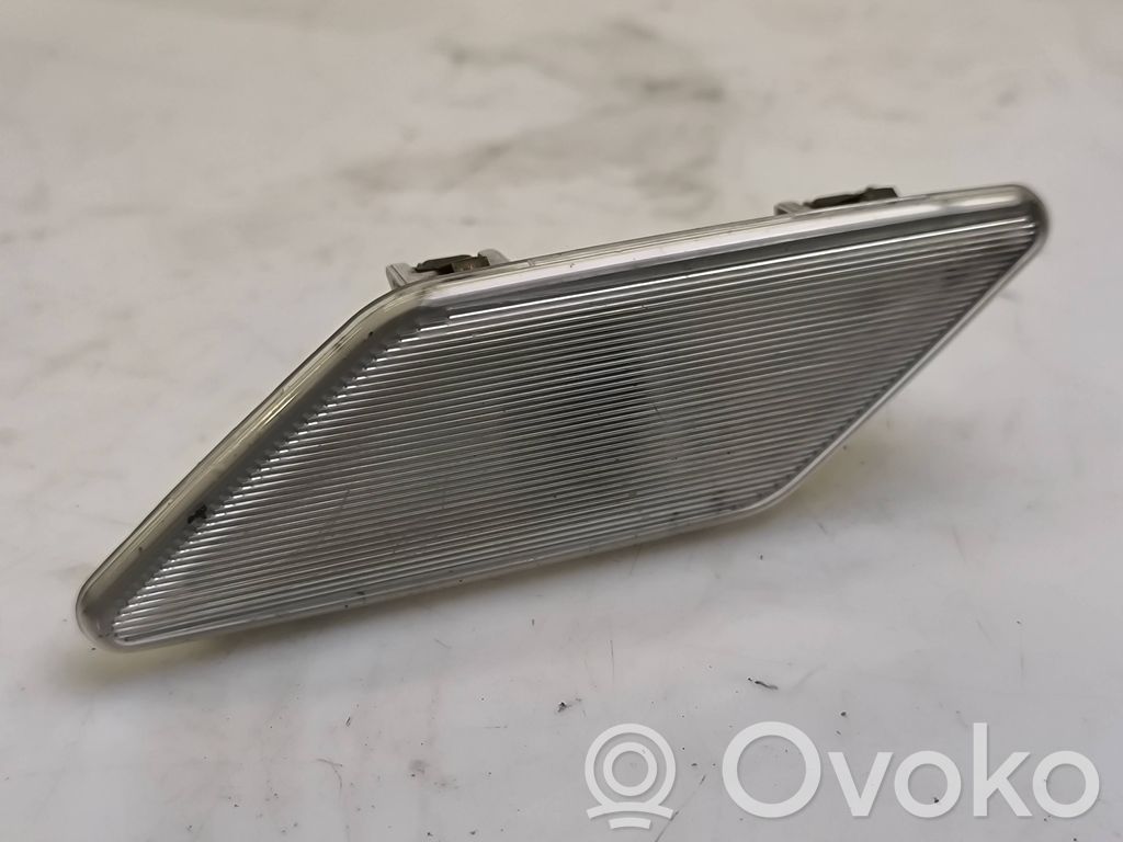 BMW 3 E46 Luz del asiento trasero 