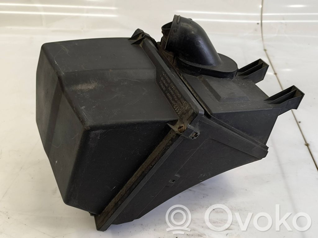 Audi A4 S4 B6 8E 8H Air filter box 