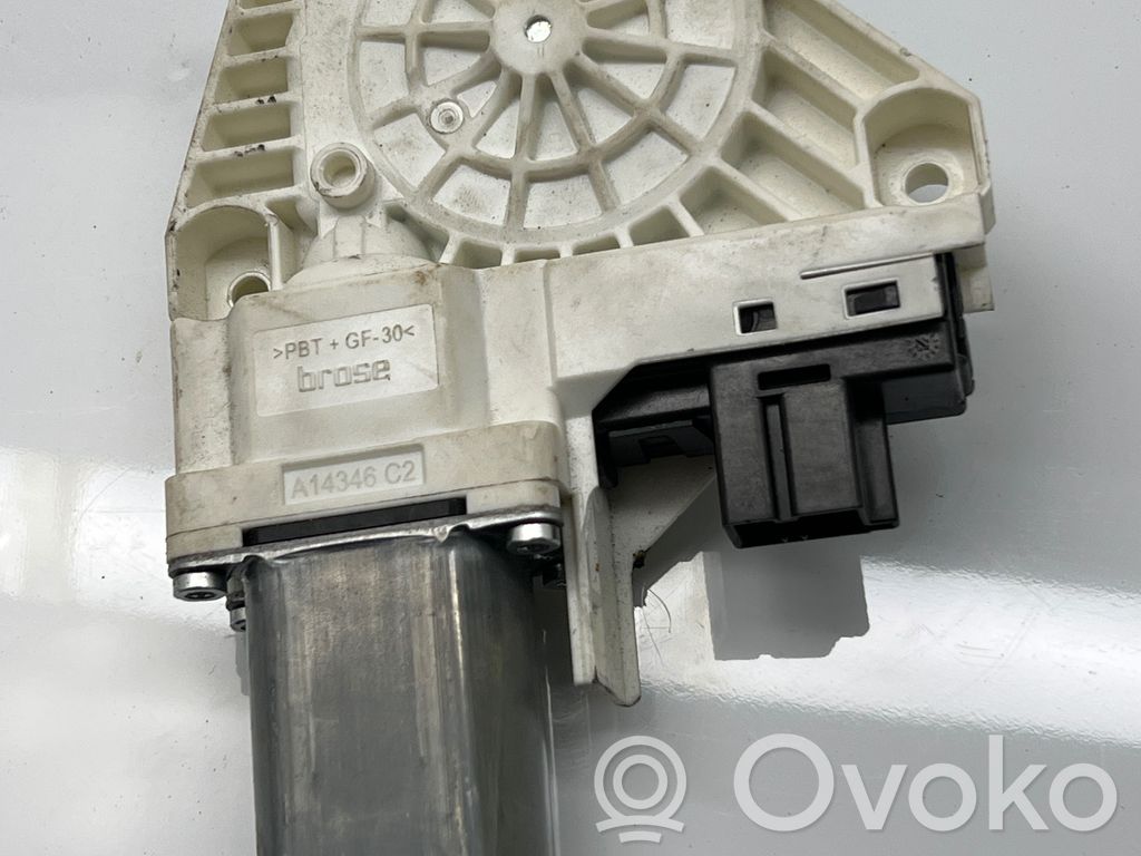 Audi A4 S4 B8 8K Silnik regulatora szyby drzwi przednich 