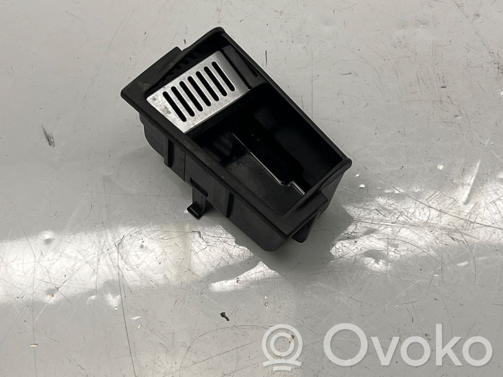 BMW 7 E65 E66 Car ashtray 