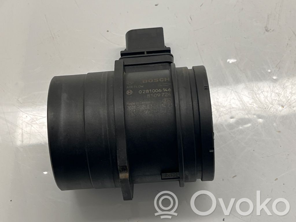 BMW X1 E84 Mass air flow meter 