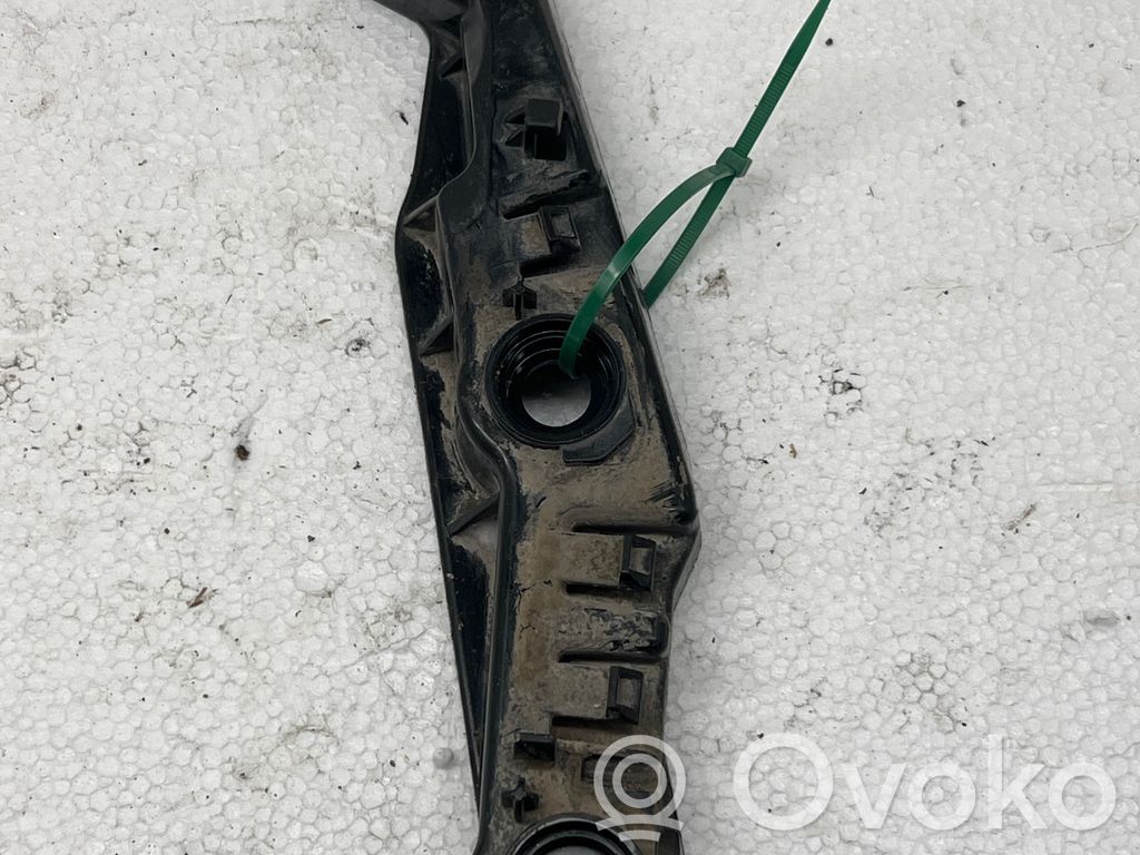 Audi e-tron Front bumper mounting bracket 