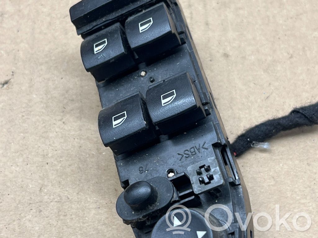 BMW 5 E60 E61 Electric window control switch 