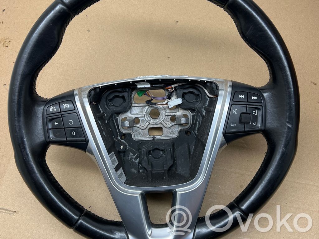 Volvo S60 Ohjauspyörä 