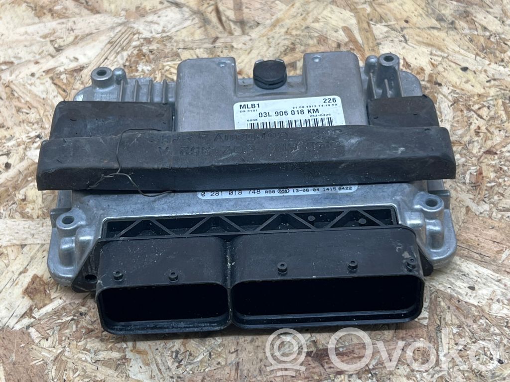 Audi A4 S4 B8 8K Engine control unit/module 