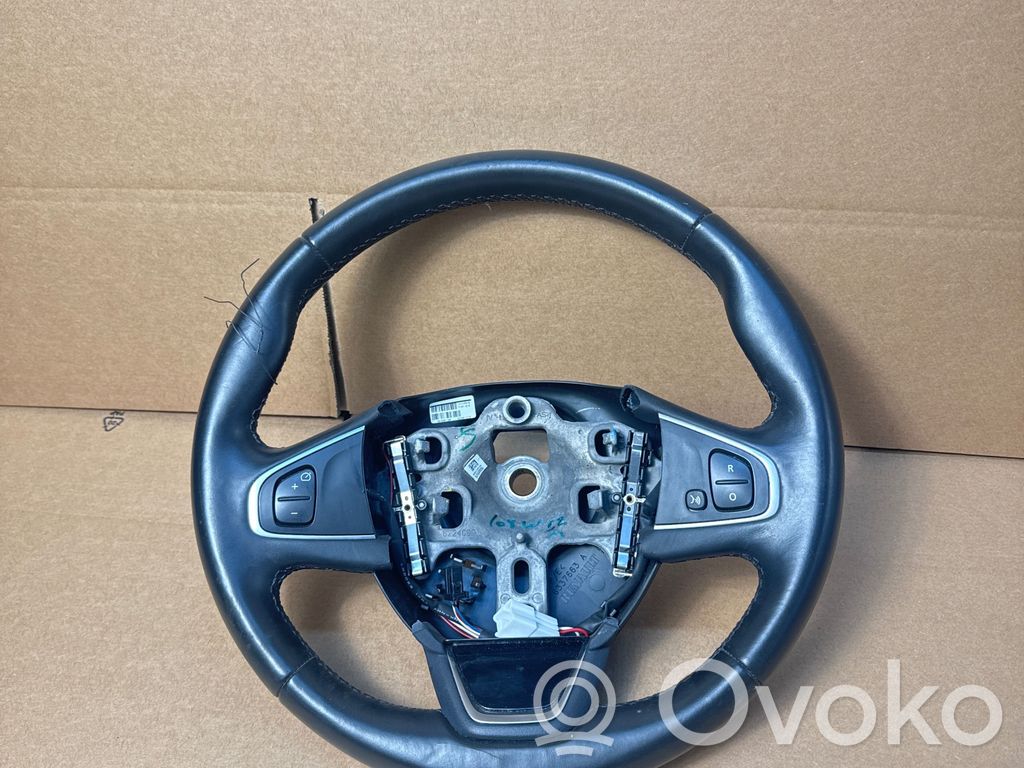 Renault Captur Steering wheel 