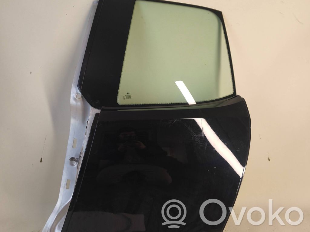 BMW i3 Galinės durys 