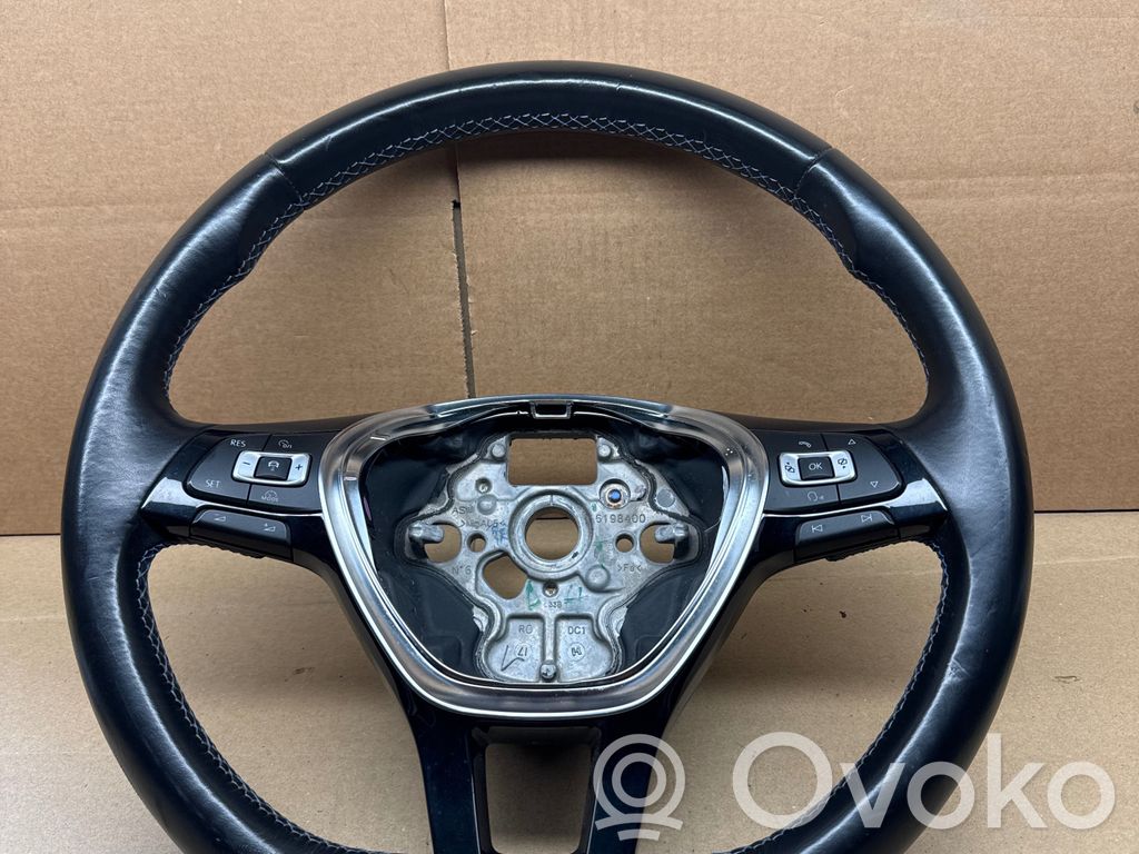 Volkswagen PASSAT B8 Ohjauspyörä 