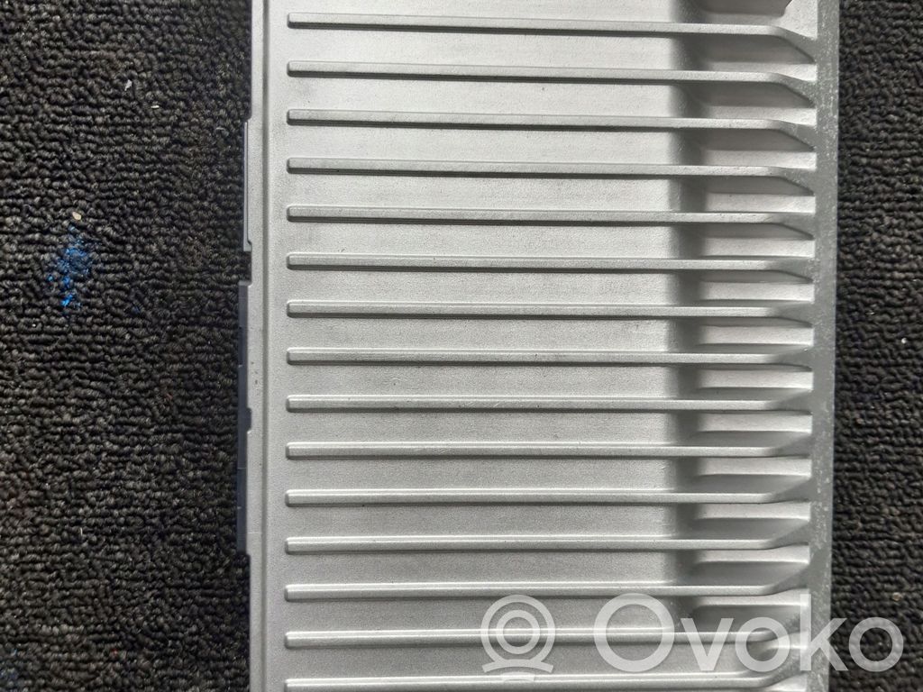 Ford Mondeo MK V Sound amplifier 