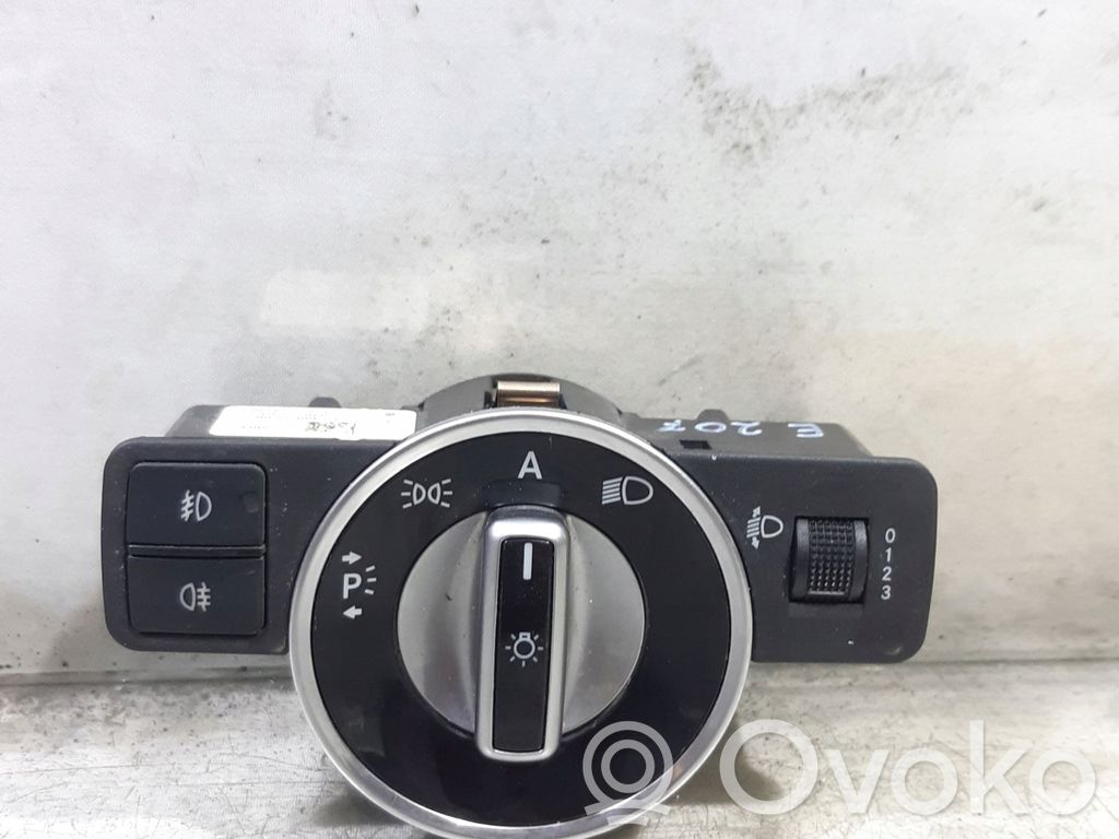 Mercedes-Benz E C207 W207 Interruptor de luz 