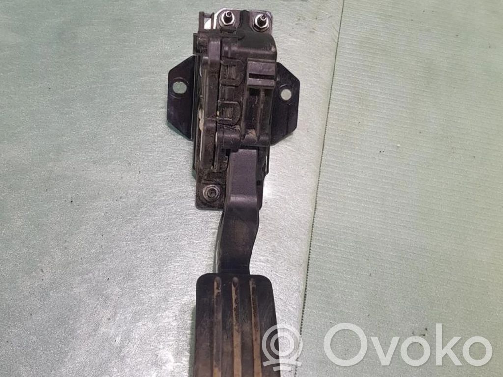 Dacia Sandero Pedal del acelerador 