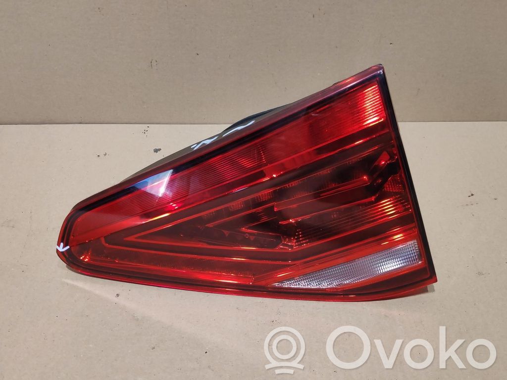 Lampa tylna   5TA945308F