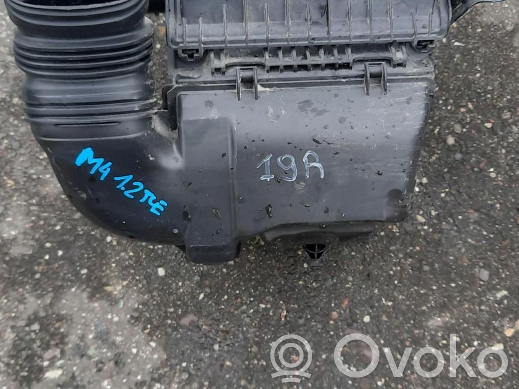 Renault Megane IV Air filter box 