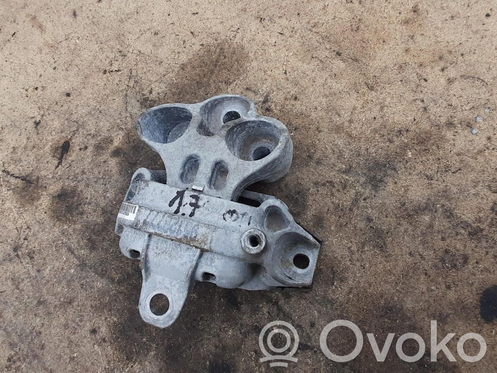 Opel Mokka Gearbox mounting bracket 