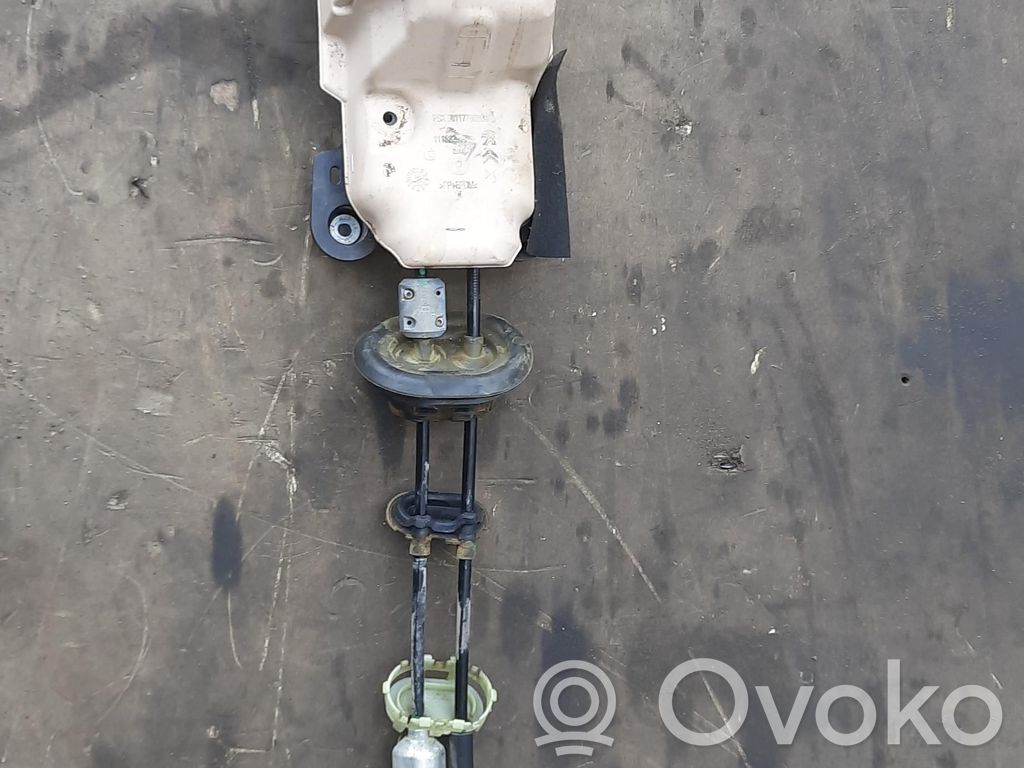 Peugeot 208 I Selector/cambiador de marcha en la caja de cambios 