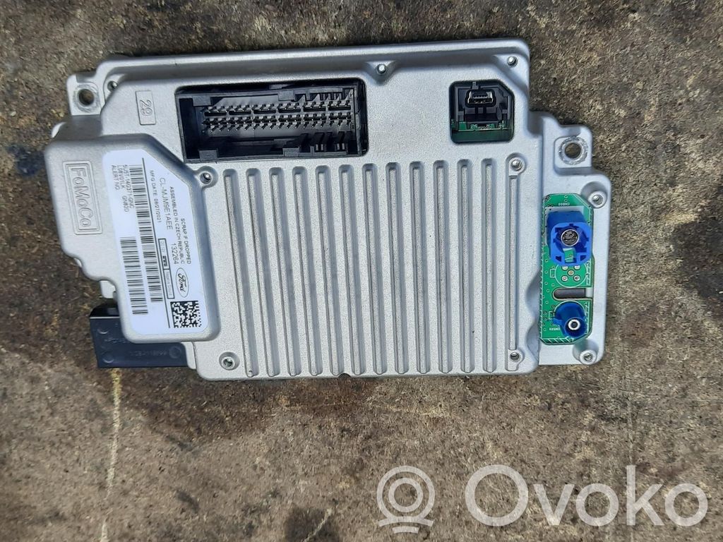 GPS navigation control unit/module   5U5T14G371GNC