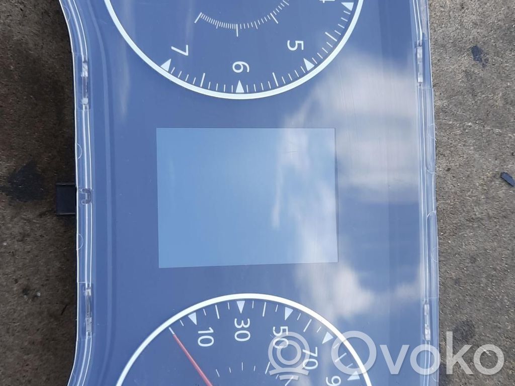 Renault Express Speedometer (instrument cluster) 