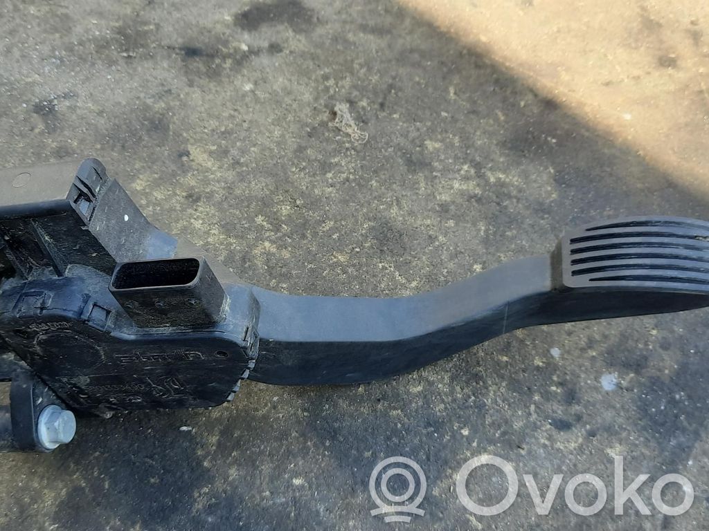 Iveco Daily 4th gen Accelerator throttle pedal 