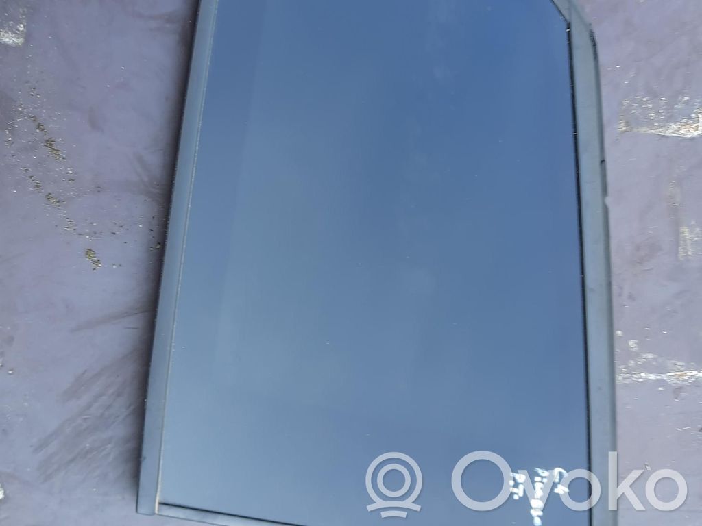 Citroen C4 Grand Picasso Rear side window 