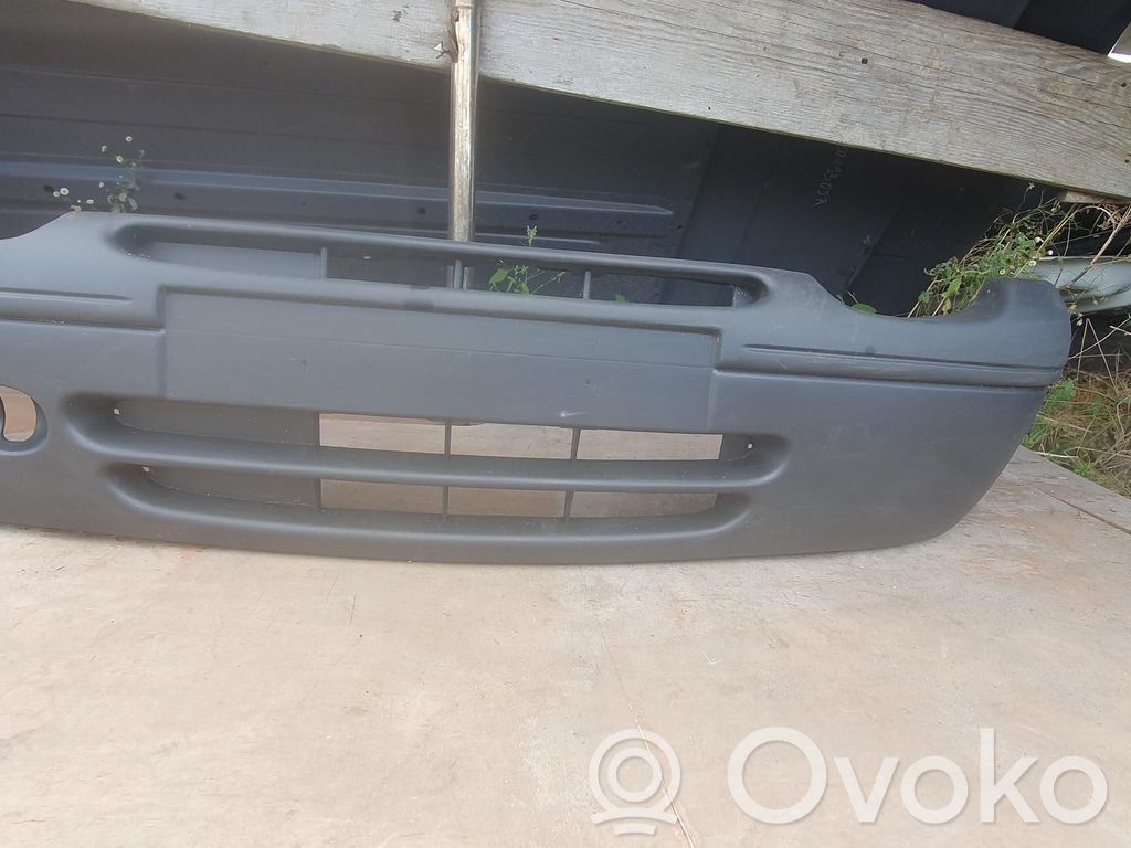 Renault Twingo I Priekinis bamperis 