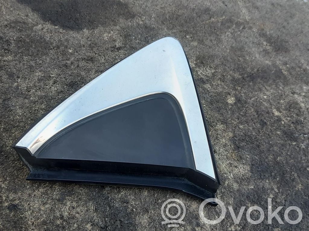 Mazda 6 Kynnyksen/sivuhelman lista 