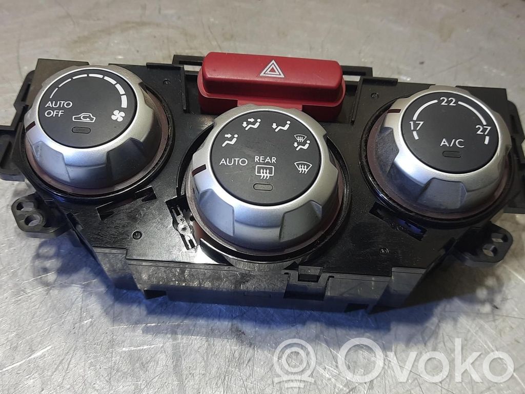 Subaru Impreza III Climate control unit 