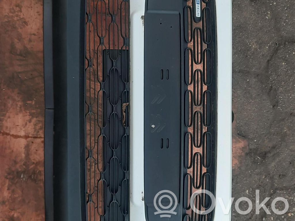 Citroen C3 Stoßstange Stoßfänger vorne 