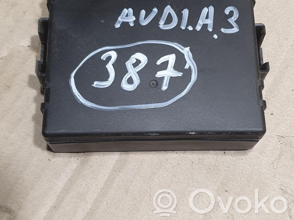 Audi A4 S4 B9 8W Módulo de control Gateway 