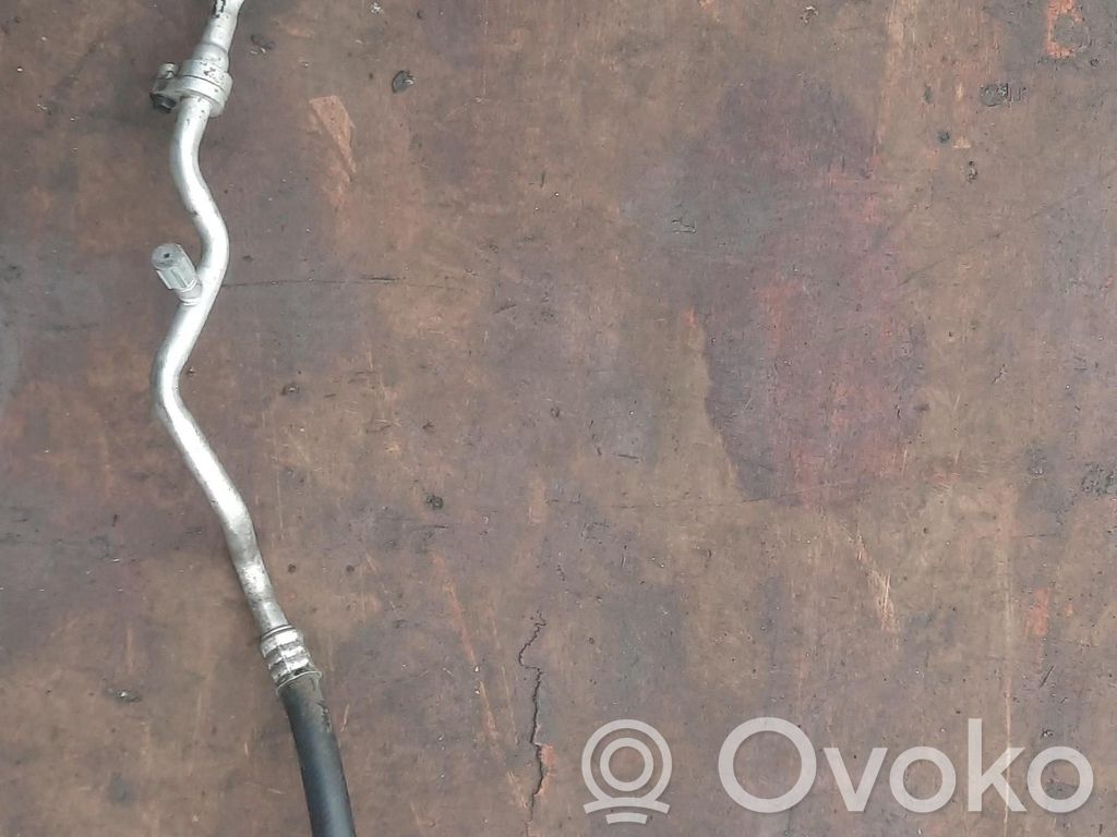 Nissan Note (E12) Air conditioning (A/C) pipe/hose 