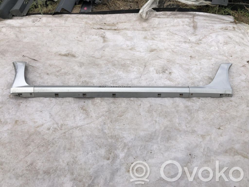 Renault Koleos I Front sill (body part) 