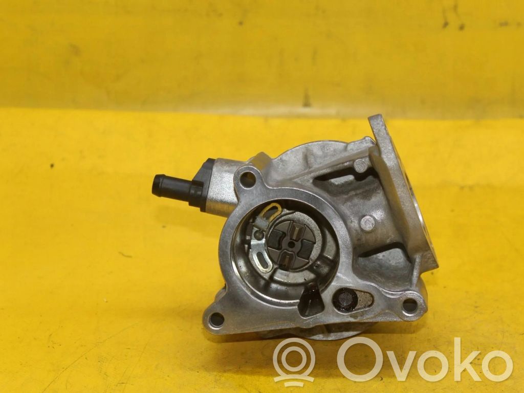 Skoda Octavia Mk2 (1Z) Vacuum pump 