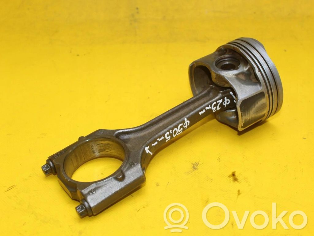 Audi A6 C7 Pistón con biela 