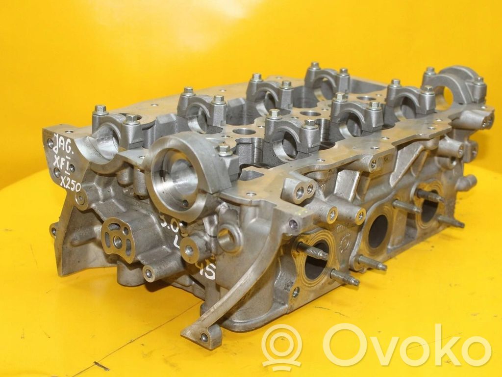 Jaguar XF X250 Engine head 