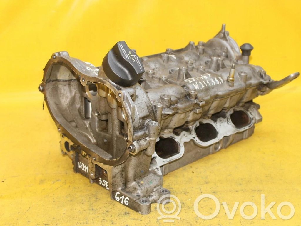 Mercedes-Benz C W204 Engine head 