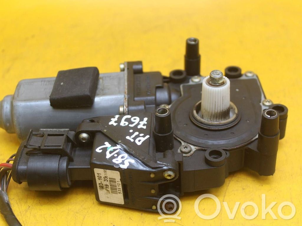 Audi A8 S8 D2 4D Etuoven ikkunan nostin moottorilla 
