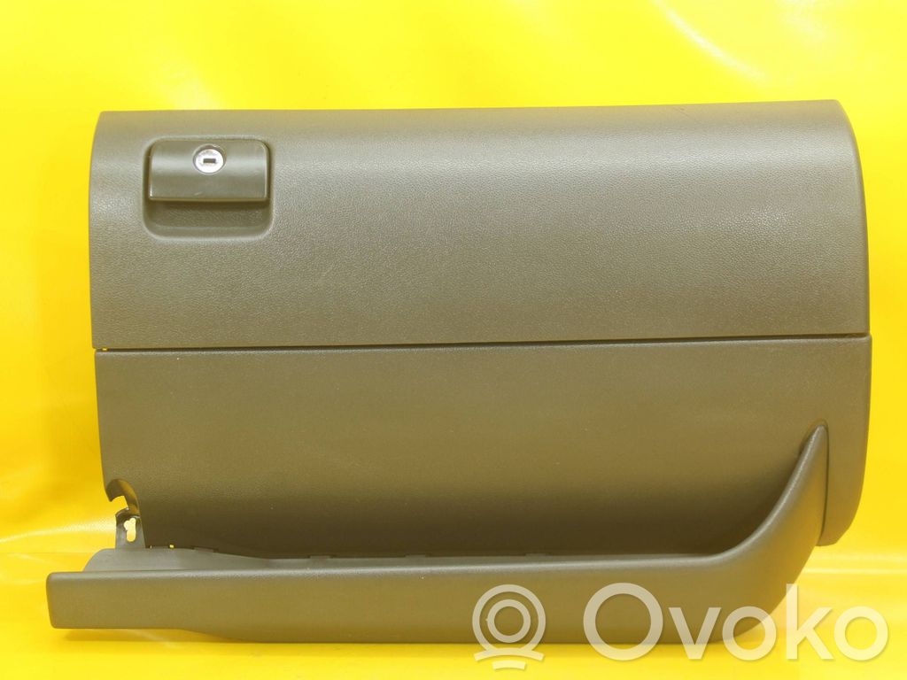 Seat Toledo II (1M) Schowek deski rozdzielczej 