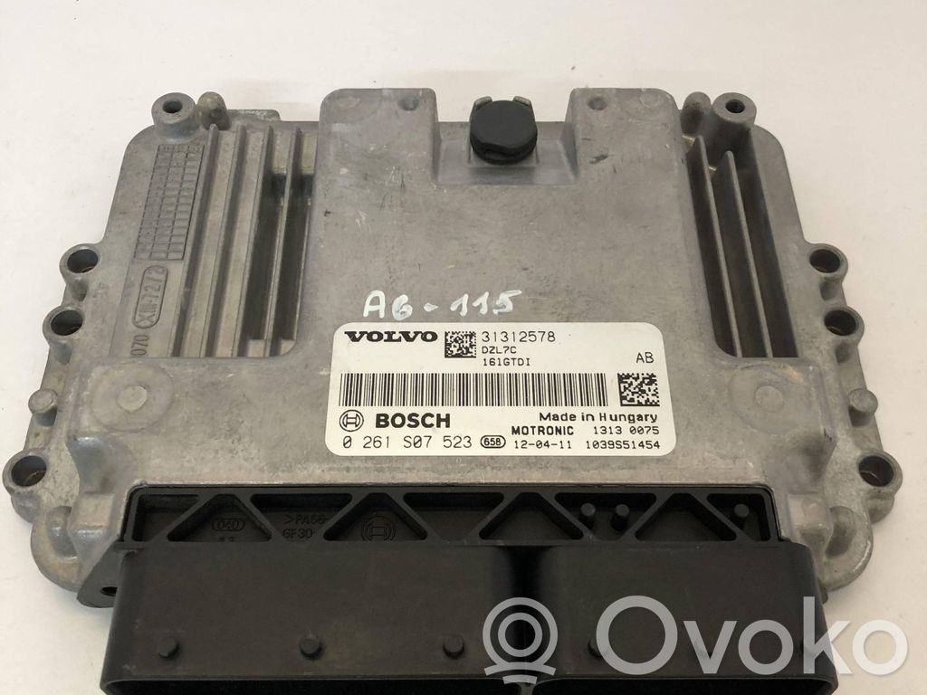 Volvo V60 Engine control unit/module 