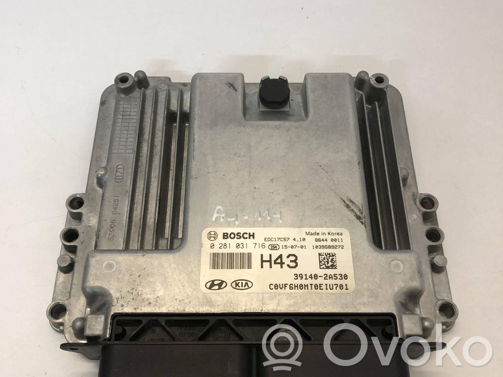 Hyundai i40 Engine control unit/module 