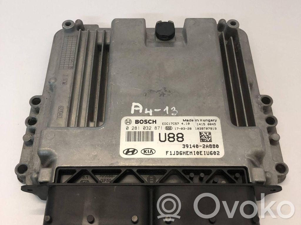 KIA Ceed Variklio valdymo blokas 