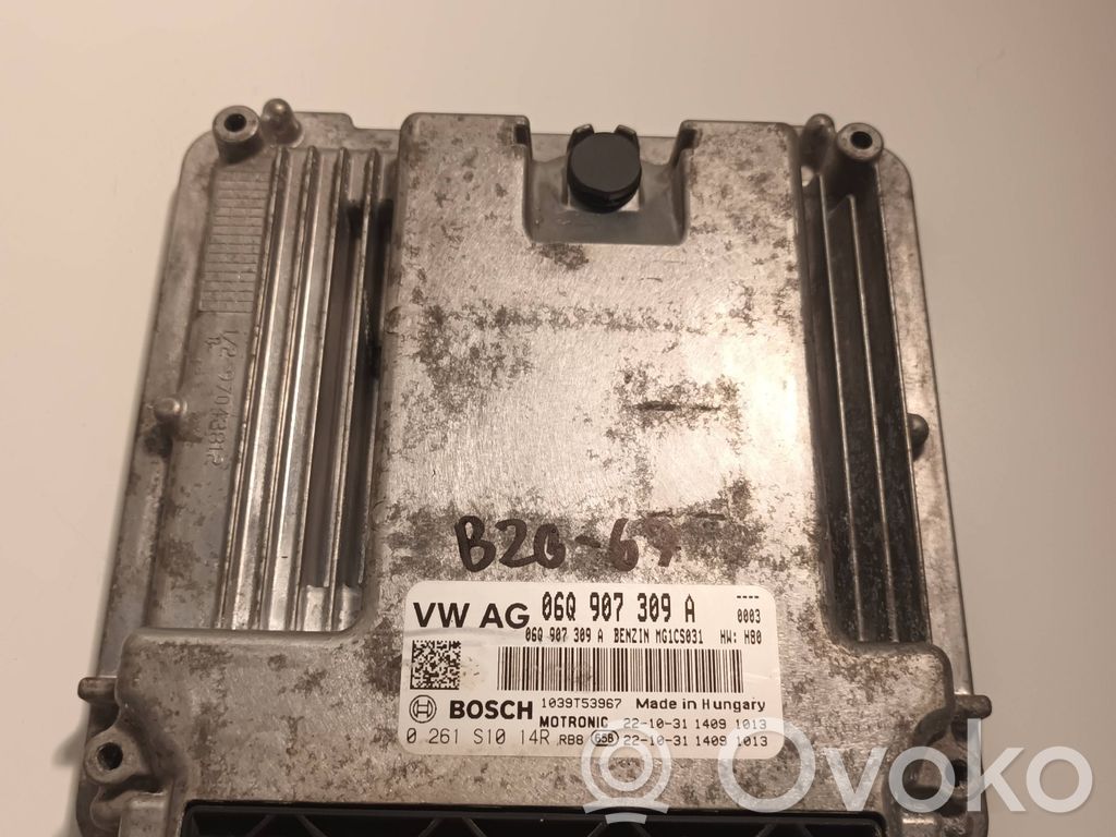 Volkswagen Tiguan Engine control unit/module 
