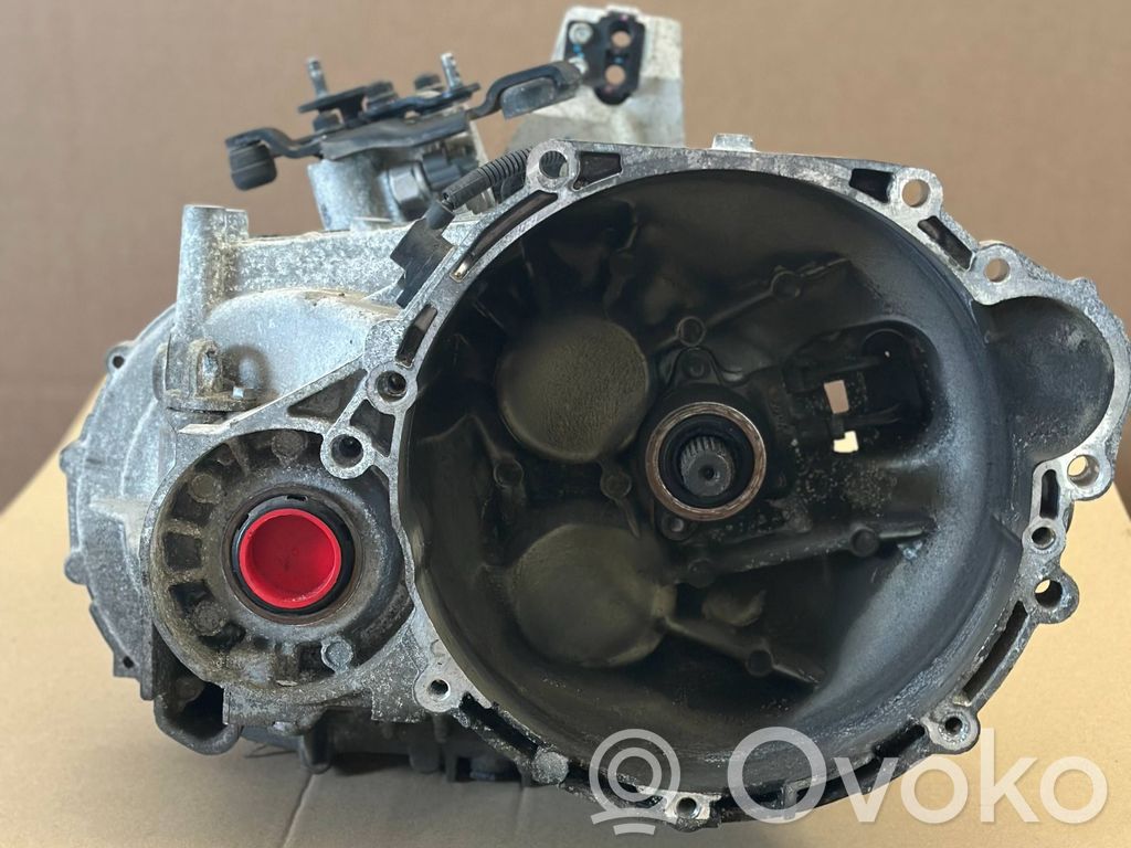 Hyundai i40 Manualna 6-biegowa skrzynia biegów 