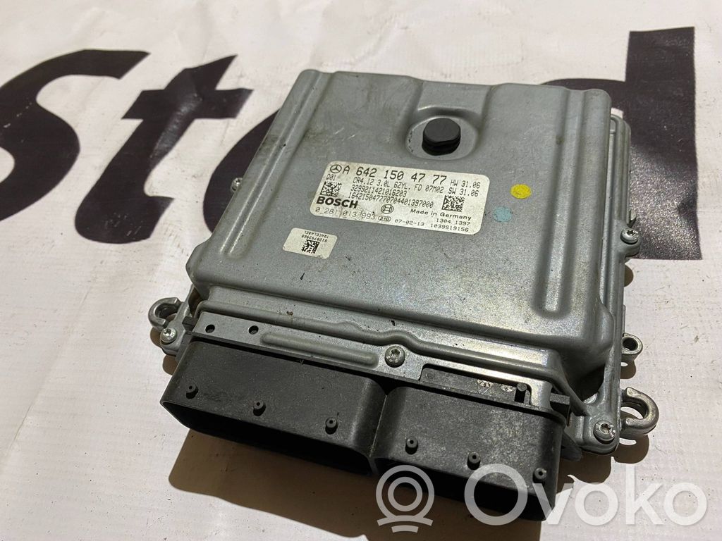 Mercedes-Benz R W251 Engine control unit/module 