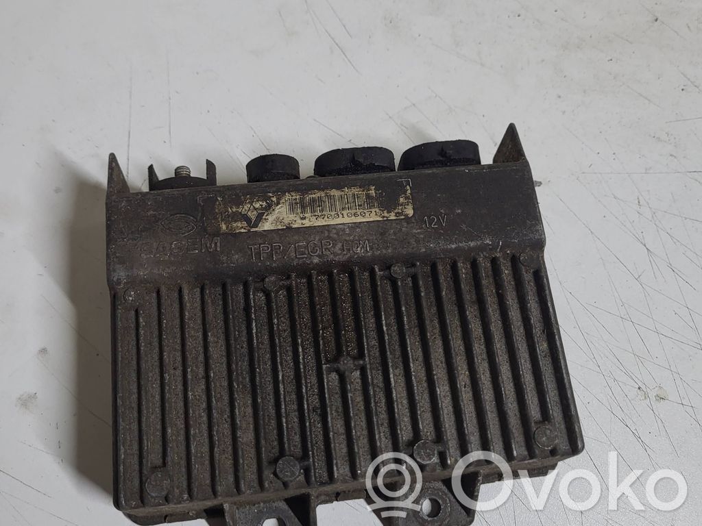 Renault Scenic I Engine control unit/module 